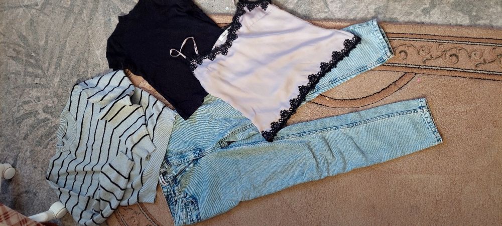 Жіночі підліткові речі для дівчини розмір с