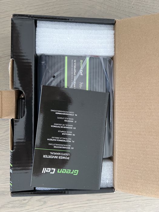 Інвертор « преобразователь» 12v на 220 v 300 ВАТ макс 600 ВАТ