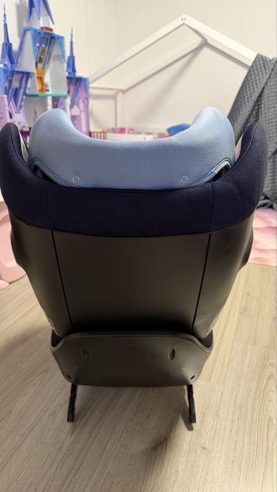 Продам автокресло GB VAYA-i-SIZE, Cybex в идеальном состоянии