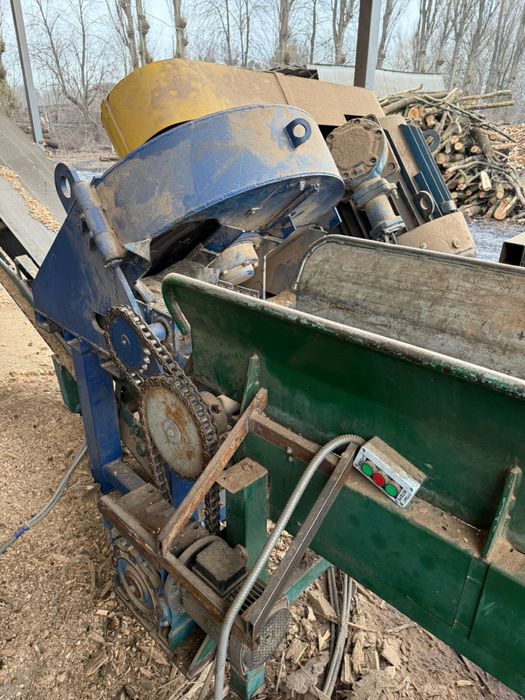 Щепоріз, подрібнювач деревини