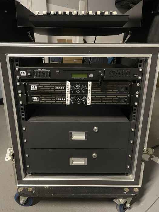 Mixer LD Systems VIBZ 12 DC + Rack + 7 Caixas LD Systems SAT62G2W