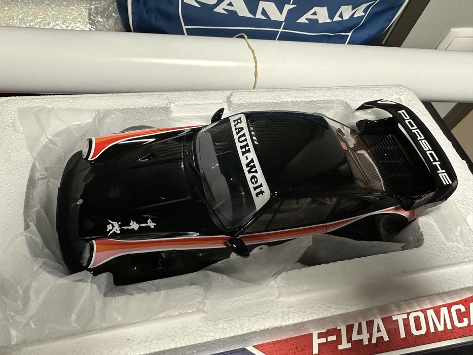 Porsche 911 (930) RWB 1:18 GT Spirit