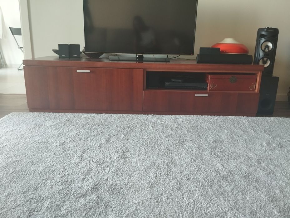 Móvel de sala (cerejeira)