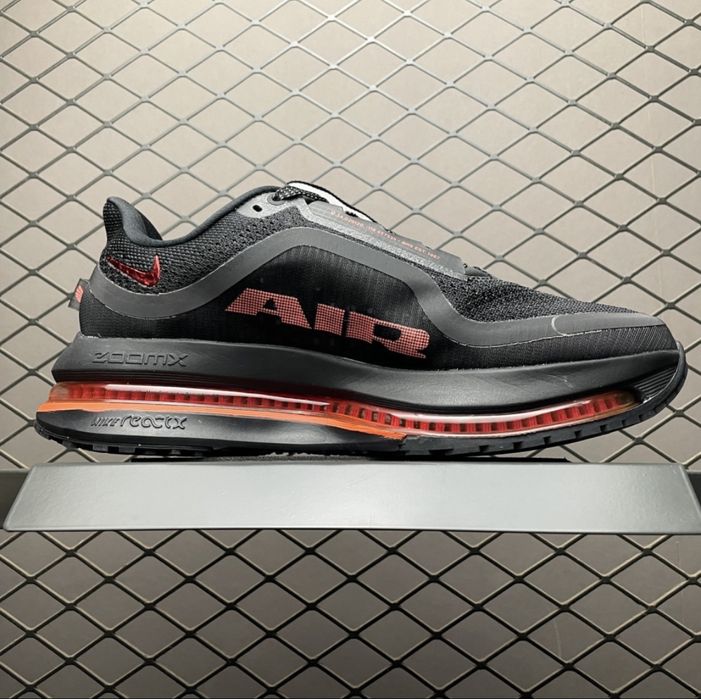 Nike Pegasus Premium