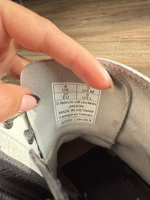 Dr Martens Jadon white biale martensy glany botki sznurowane platforma