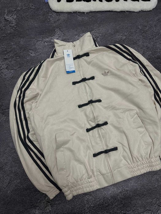 Куртка адідас в китайському стилі Adidas Chinese new year jacket