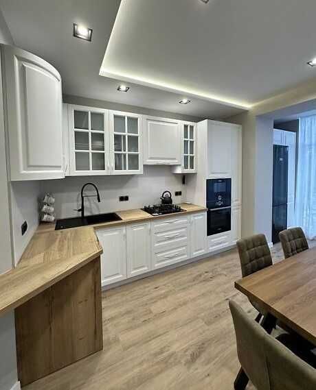 Продам 2к кварт з сучасним, стильним ремонтом. Виставка VRV ID: 32258