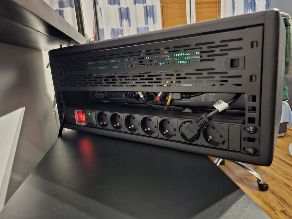 Kemper Rack + Remote + akcesoria