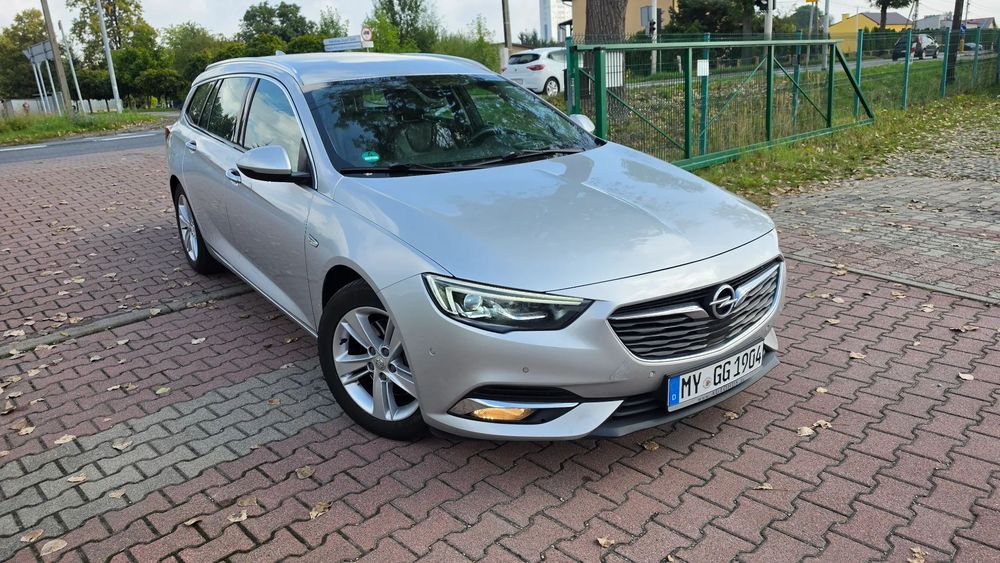Opel Insignia Bezwypadkowy Serwis Oryginał Lakier LUX LED Skóra HEAD-UP Nawigac BOSE