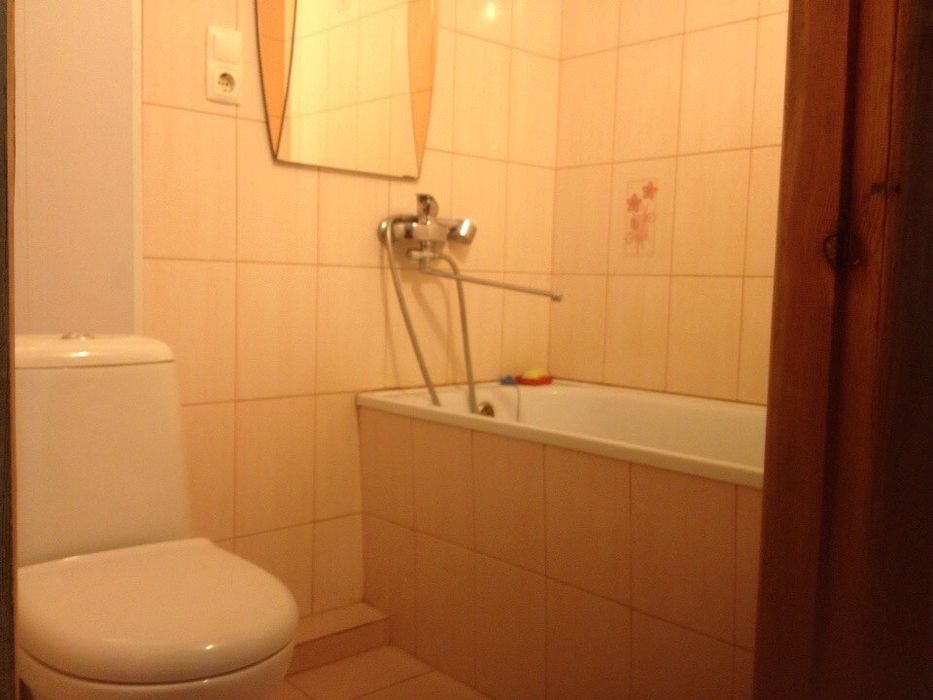 1-к центр, стадіон, Надпільна погодинно, подобово