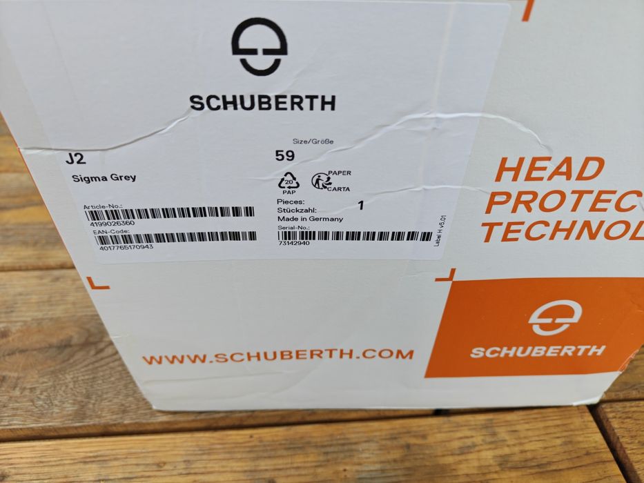 Kask  Schuberth J2 ECE  czarny szary L