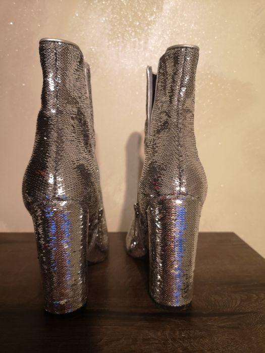 Buty Kendall + Kylie cekiny. Rozmiar 40