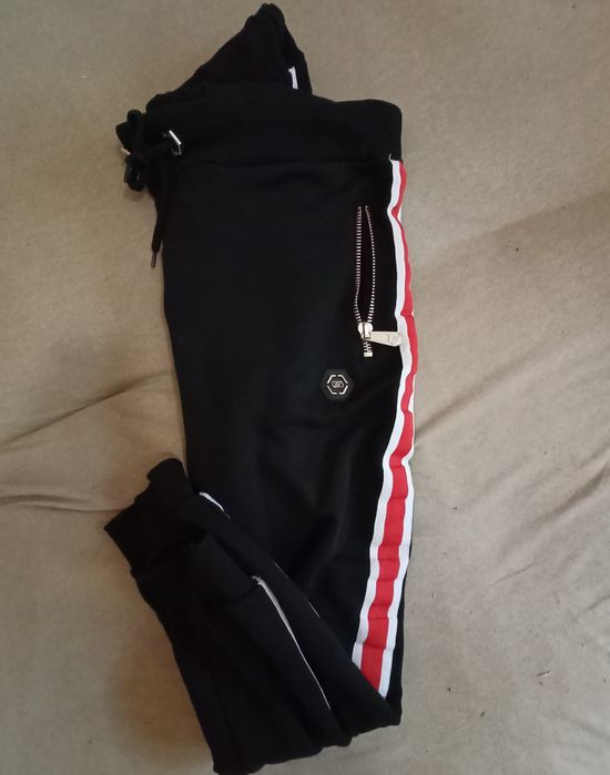 Spodnie dresowe z lampasami XL