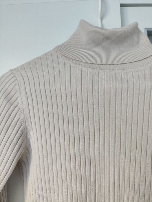 Golf kremowo różowy prążkowany Basic