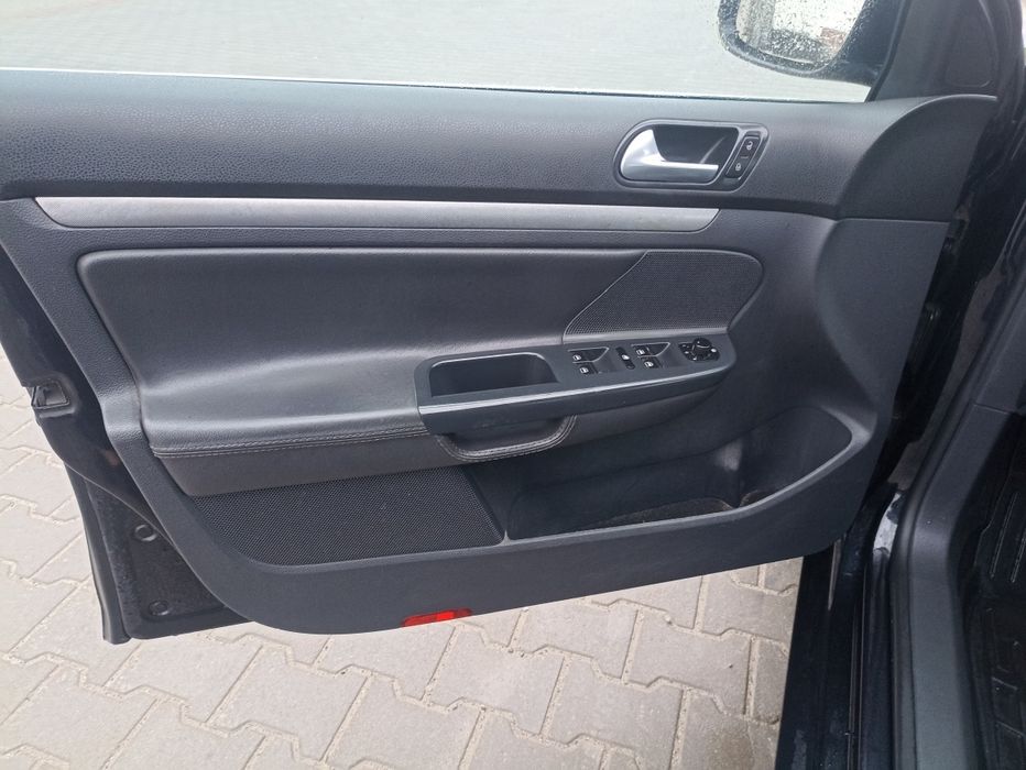 Volkswagen Golf Гольф 5