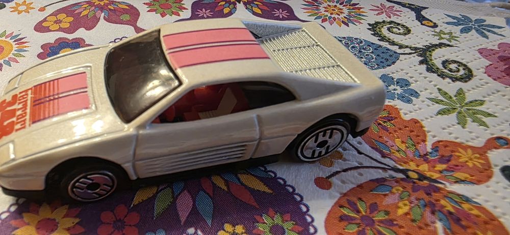 Hot wheels Ferrari 348 z 1990 r