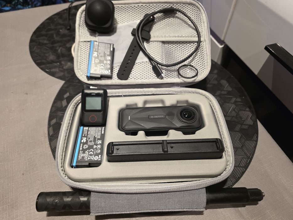 Kamera Insta 360 X5