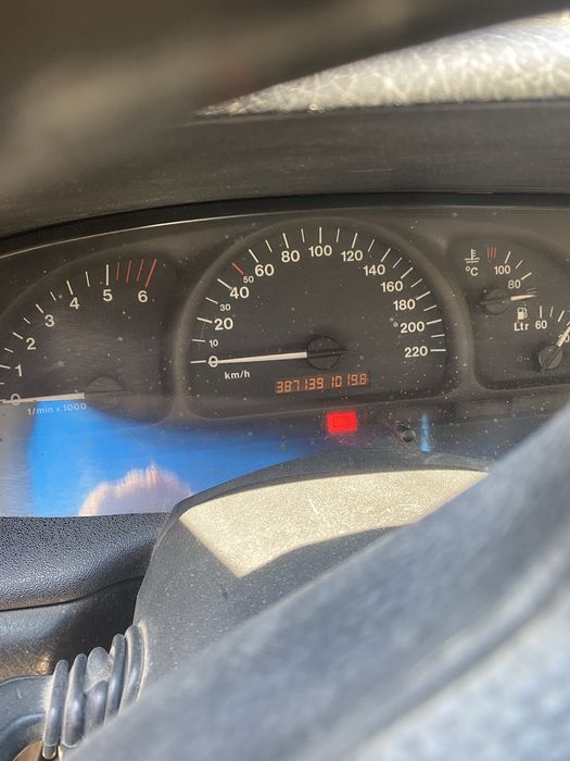 Opel vektra 2.0 тді