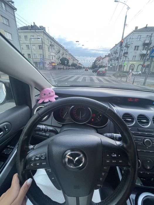 Продам Mazda CX-7