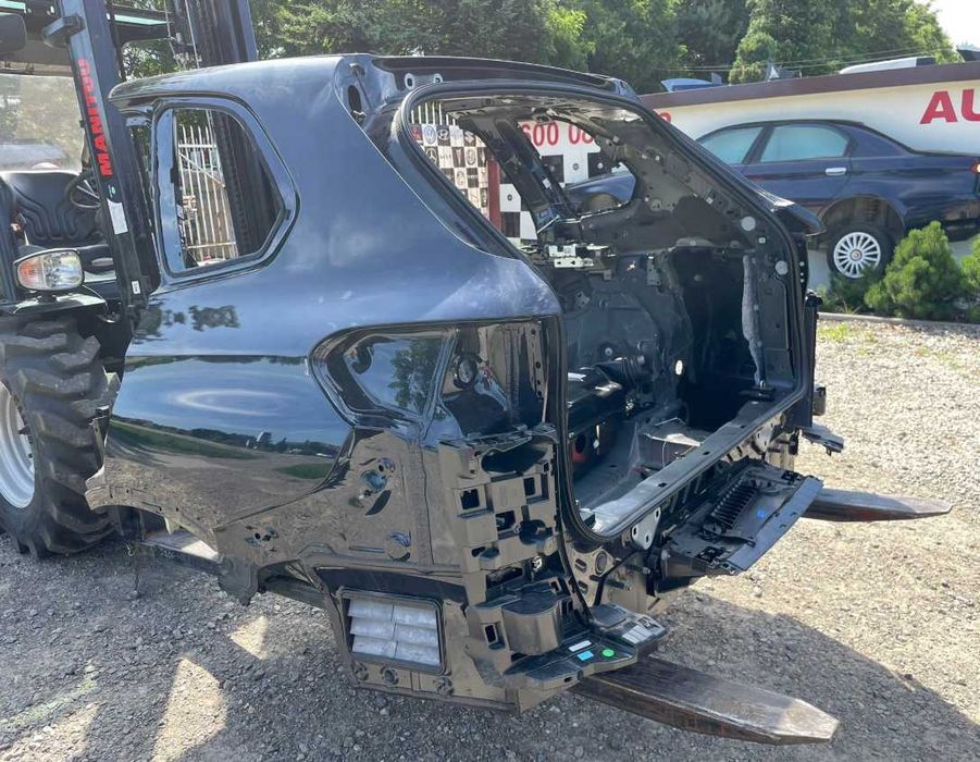 Ванна чверть крыло BMW X5 G05 разборка розборка БМВ