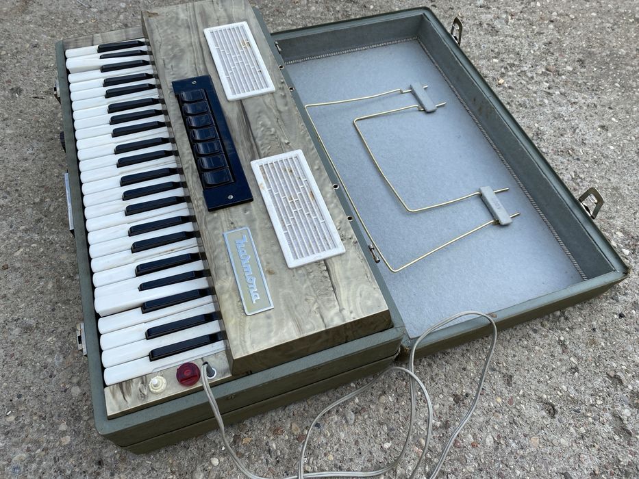 Organy elektroniczne Harmona