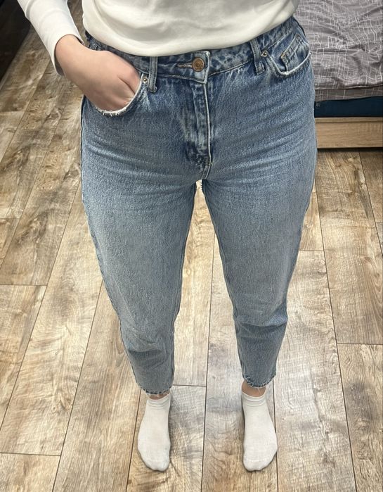 Джинси жіночі мом