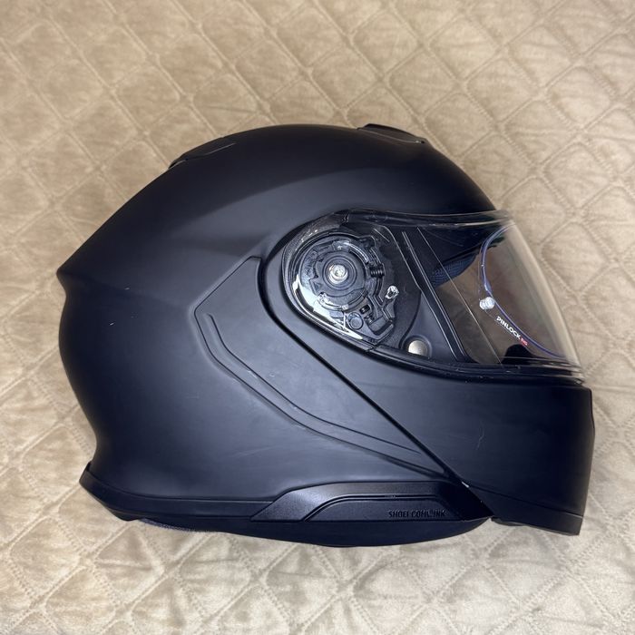 Capacete Shoei Neotec III - preto mate - tamanho S