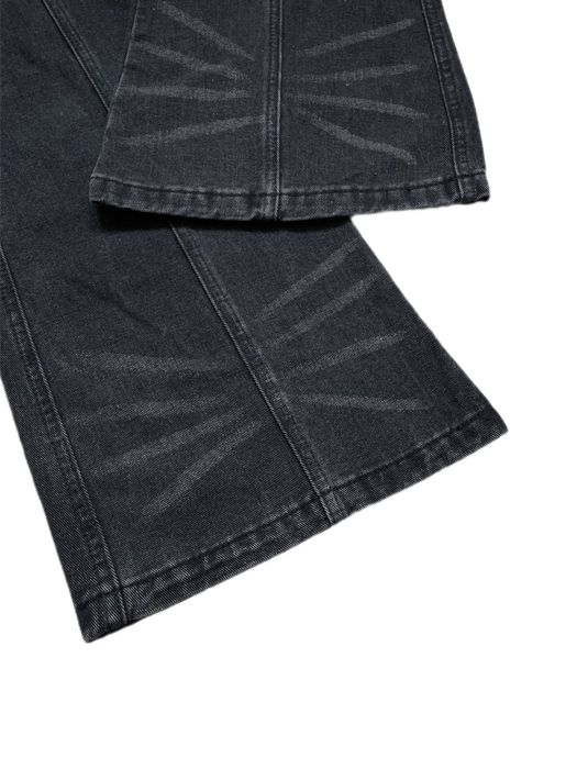 L.G.B. type flared jeans