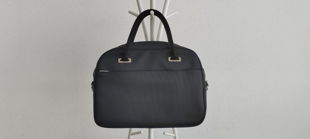 Mala, pasta, lacoste