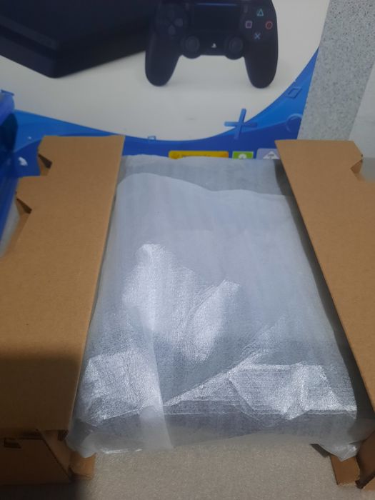 Ps4 500gb 13.02 slim como nova.