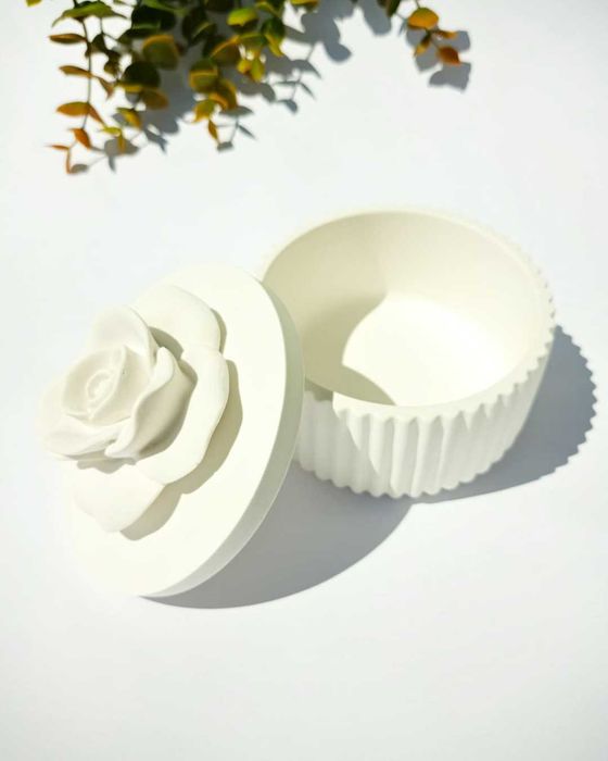 GUARDA-JÓIAS em Resina Ecológica