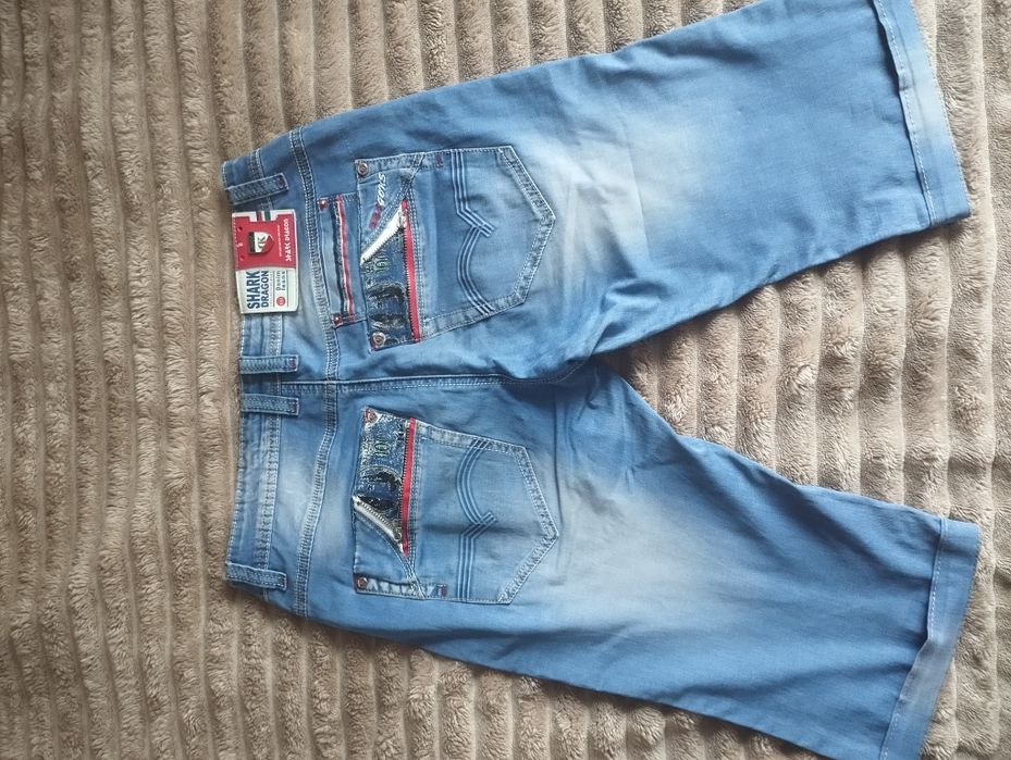 Продам, джинсові шорти