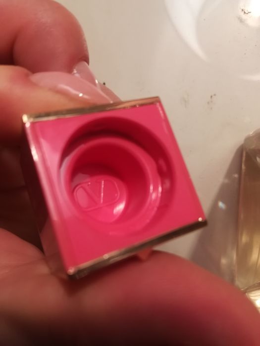Piękna oryginalna woda perfumowana Valentino Voce Viva pojemność 100ml