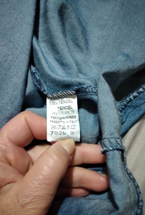 Vestido ou camisa italiano de ganga fina, tamanho XL