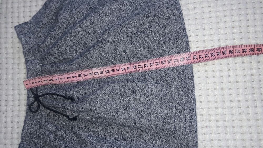 Zara теплая юбка с начесом 8-9 лет подойдет на пышненькую девочку