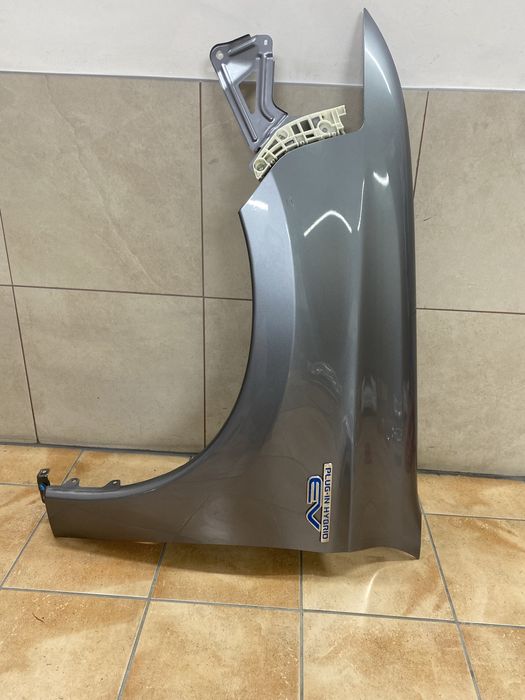 Крило outlander 3