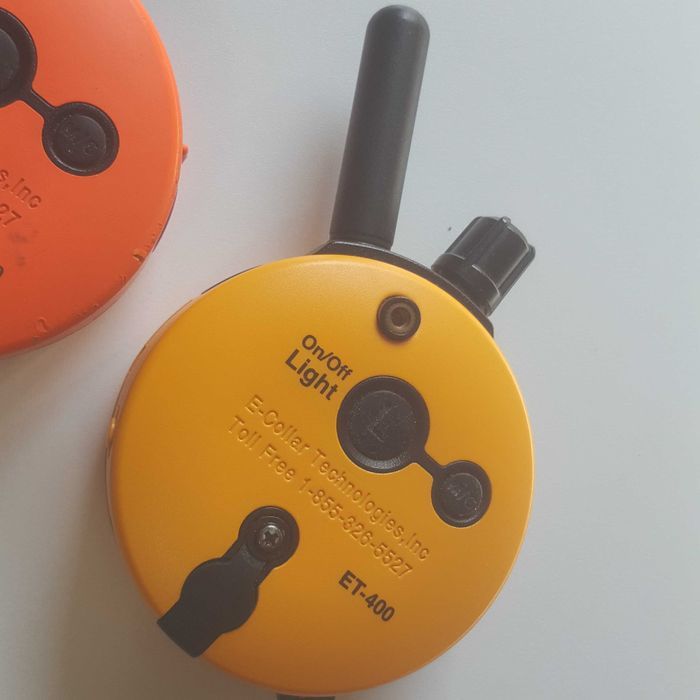 obroża elektryczna do nauki psa profesjonalna e-collar et-400 Usa