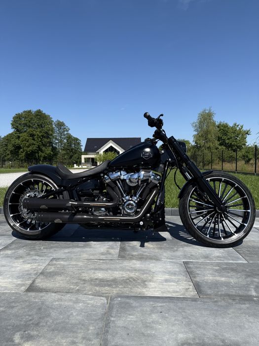 Harley-Davidson Brekout 117 1.9L#zarejestrowany#black series#niski przebieg ducati mvaugusta