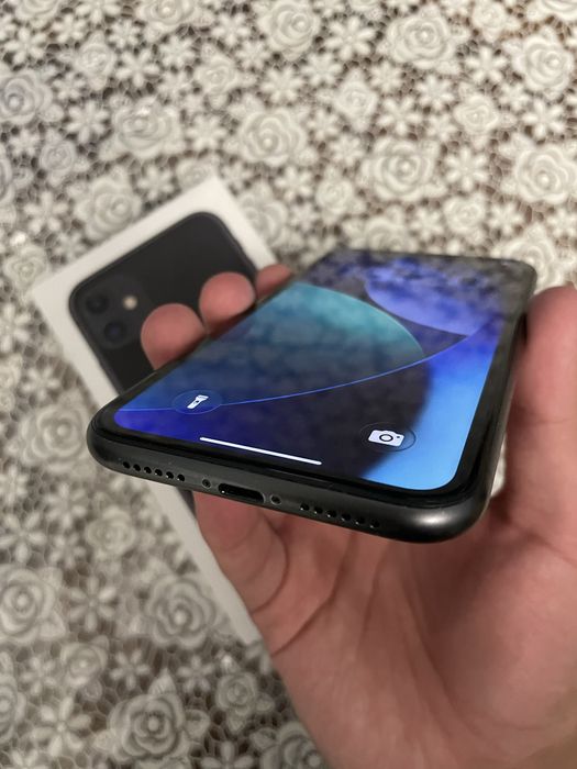 IPhone 11 128 gb комлект идеал