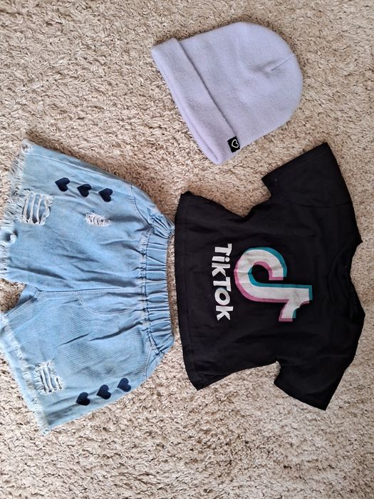 Футболка топ тик ток,шорты,шапка на девочку 6-7 лет.