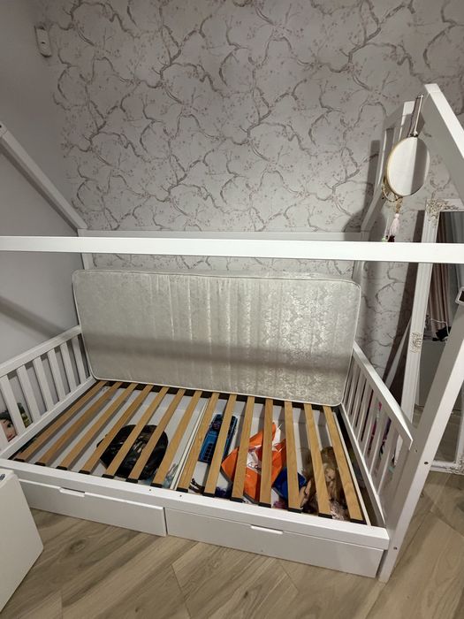 Ліжко будиночок дитяче 2м*1 м