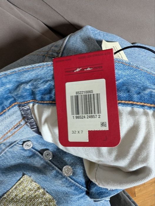 Лімвтовані шорти Levi's 501 anniversary  edition