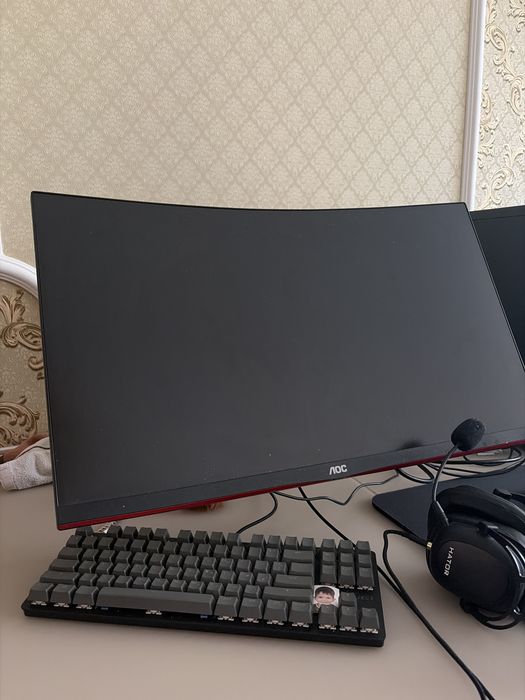 AOC 27g2zu монитор бу