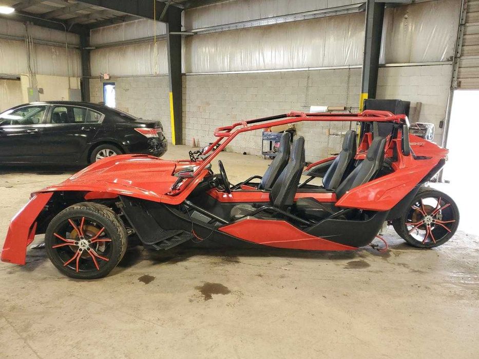 2015 POLARIS SLINGSHOT SL рідкісний варіант 4 місця
