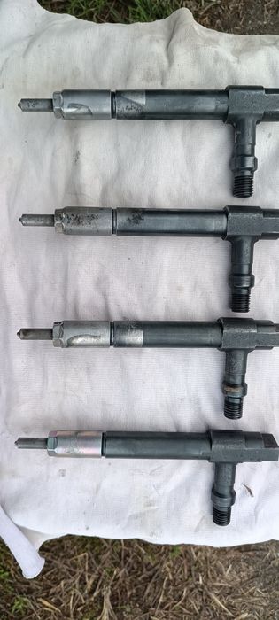 Форсунки Мазда Премасі