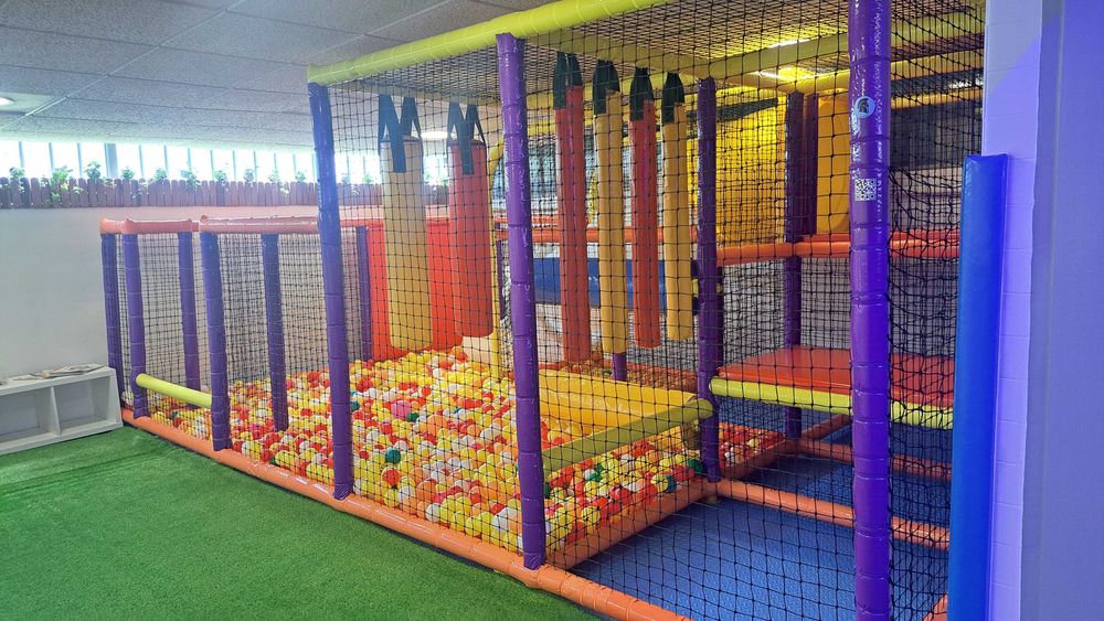 Salão de jogos e diversões para eventos infantis e familiares