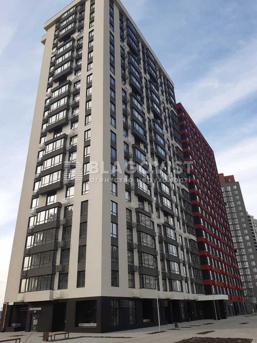 Продаж нової 1-кімнатної квартири в ЖК Варшавський 3,  ТРЦ Ретровіль