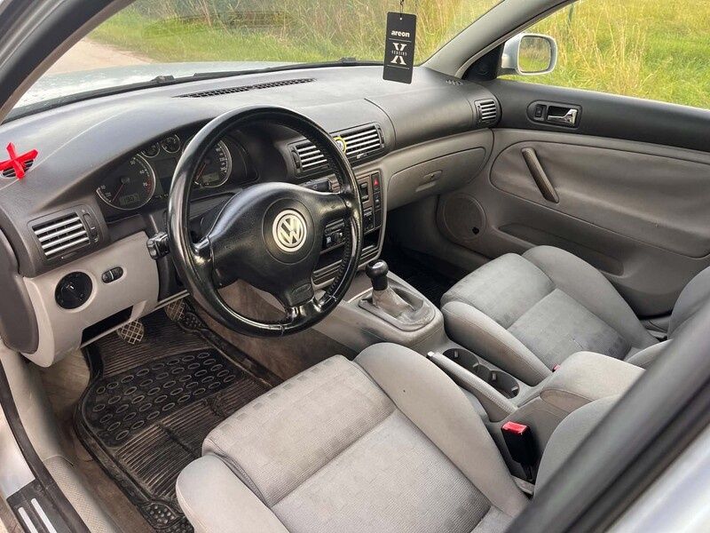 Volkswagen Passat 2003