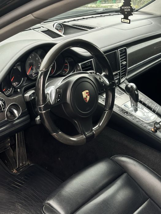 Porsche Panamera 4s
