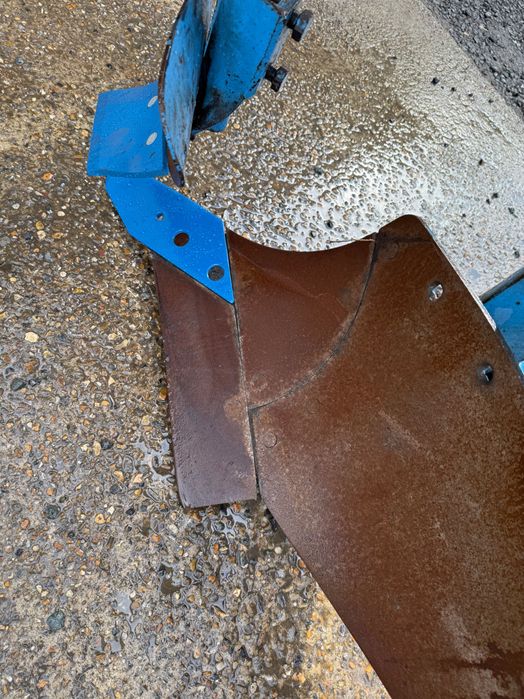 Плуг Lemken Opal 090/Kverneland